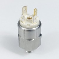 Реле давления 4820Н17 Euroswitch на 400 бар ¼ BSP регулируемое от 200 до 400 бар