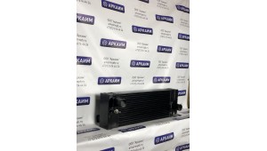 Радиатор охлаждения гидравлический Аналог John Deere F682727