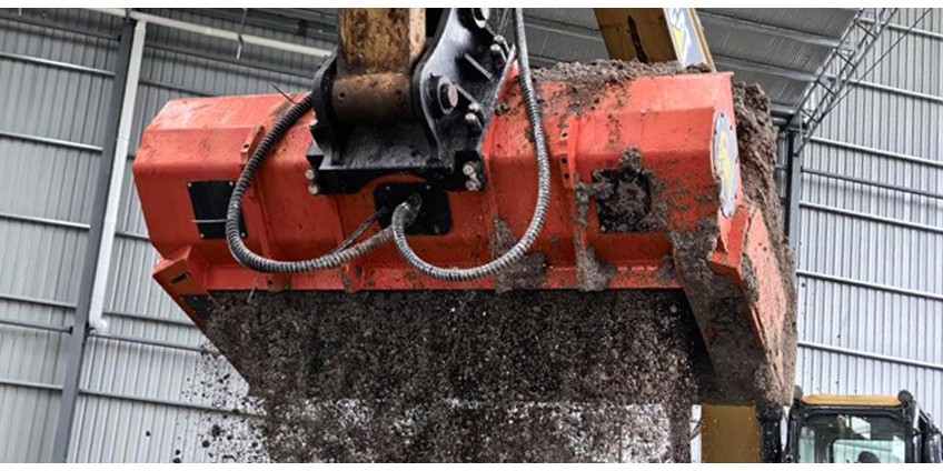 Модернизация системы охлаждения навесного ковша просеивателя. Устраняем перегрев гидронасоса с помощью маслоохладителя МО4К Модернизация системы охлаждения навесного ковша просеивателя. Устраняем перегрев гидронасоса с помощью маслоохладителя МО4К