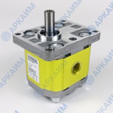 Гидромотор Vivoil X2M4501ABBF (XV-2M/09) 8,4 см3, BSP1/2 ⇄ BSP1/2 реверсивный до 260 бар, 2 гр, вал Ø15, еврофланец Ø36,5