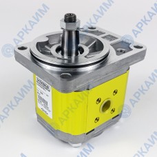 Гидромотор Vivoil X2M4525FRRE (XV-2M/09) 8,4 см3, Ø15 ⇄ Ø15, реверсивный до 260 бар, 2 гр, вал 1:5, Ø17.4, немецкий фланец Ø80
